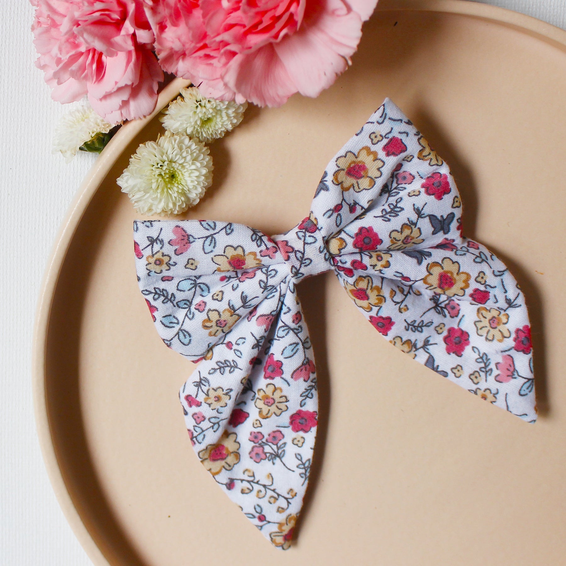 Emma Bow Clip