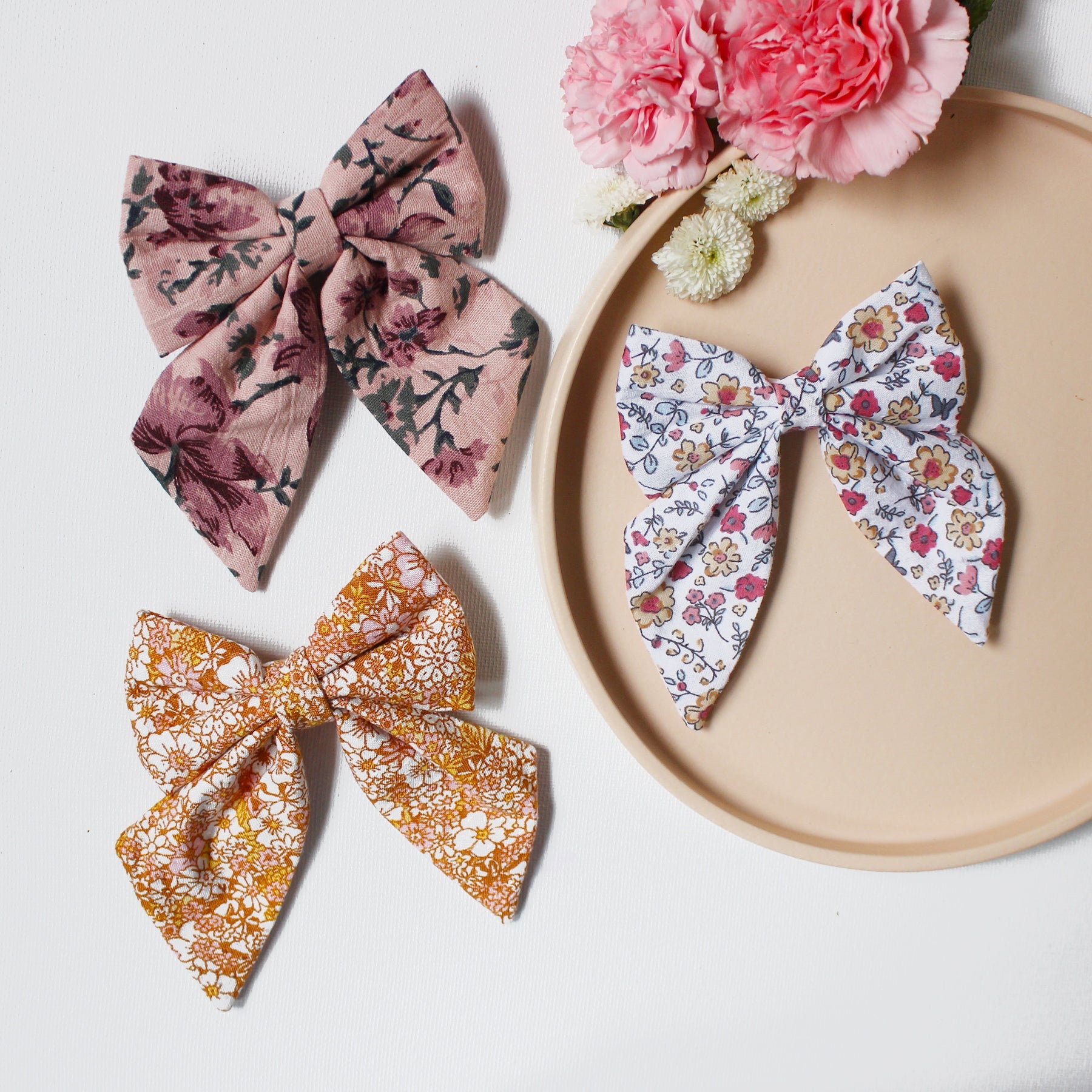Hey Daisy Bow Clip
