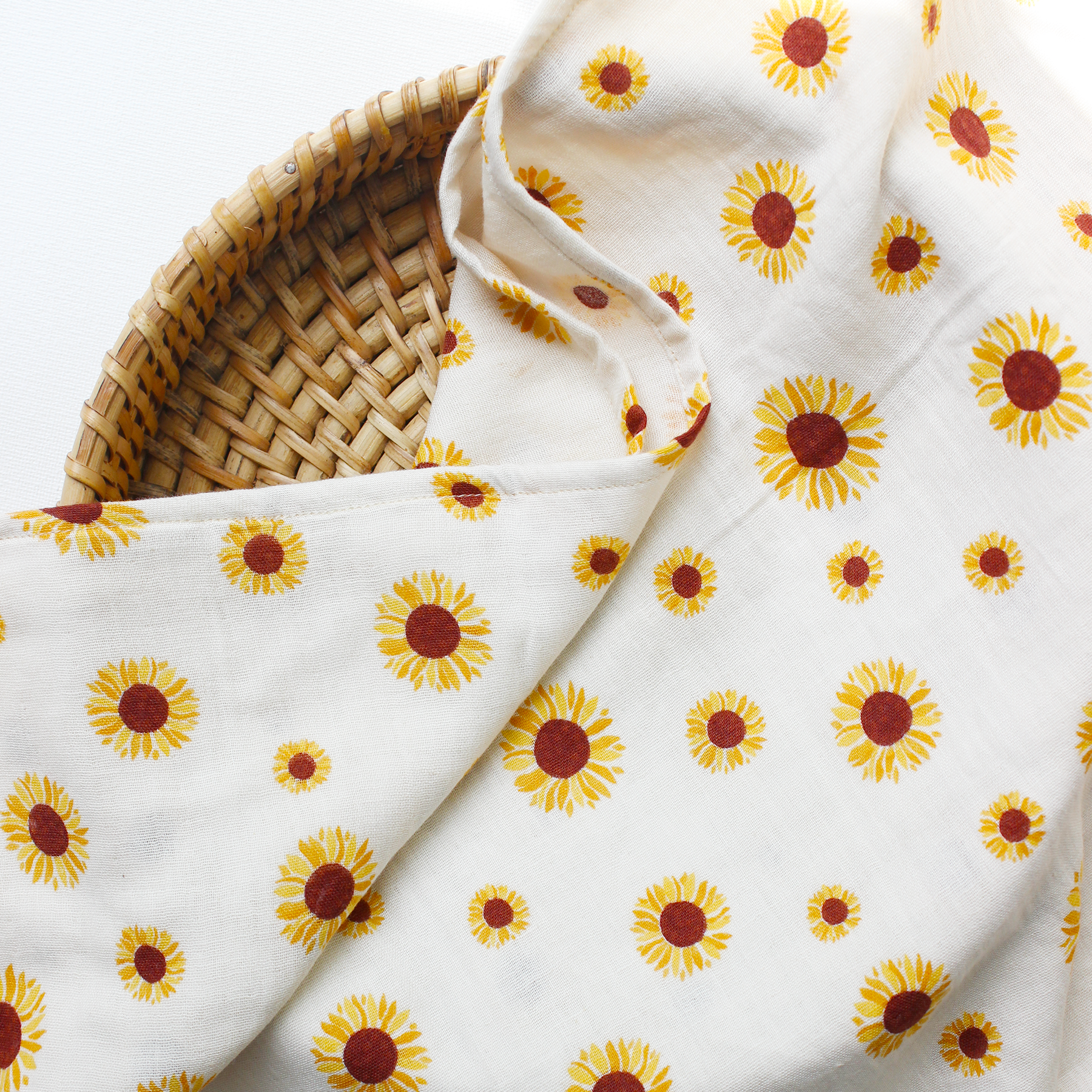 Field Tripping - Unisex New Born Gift Box