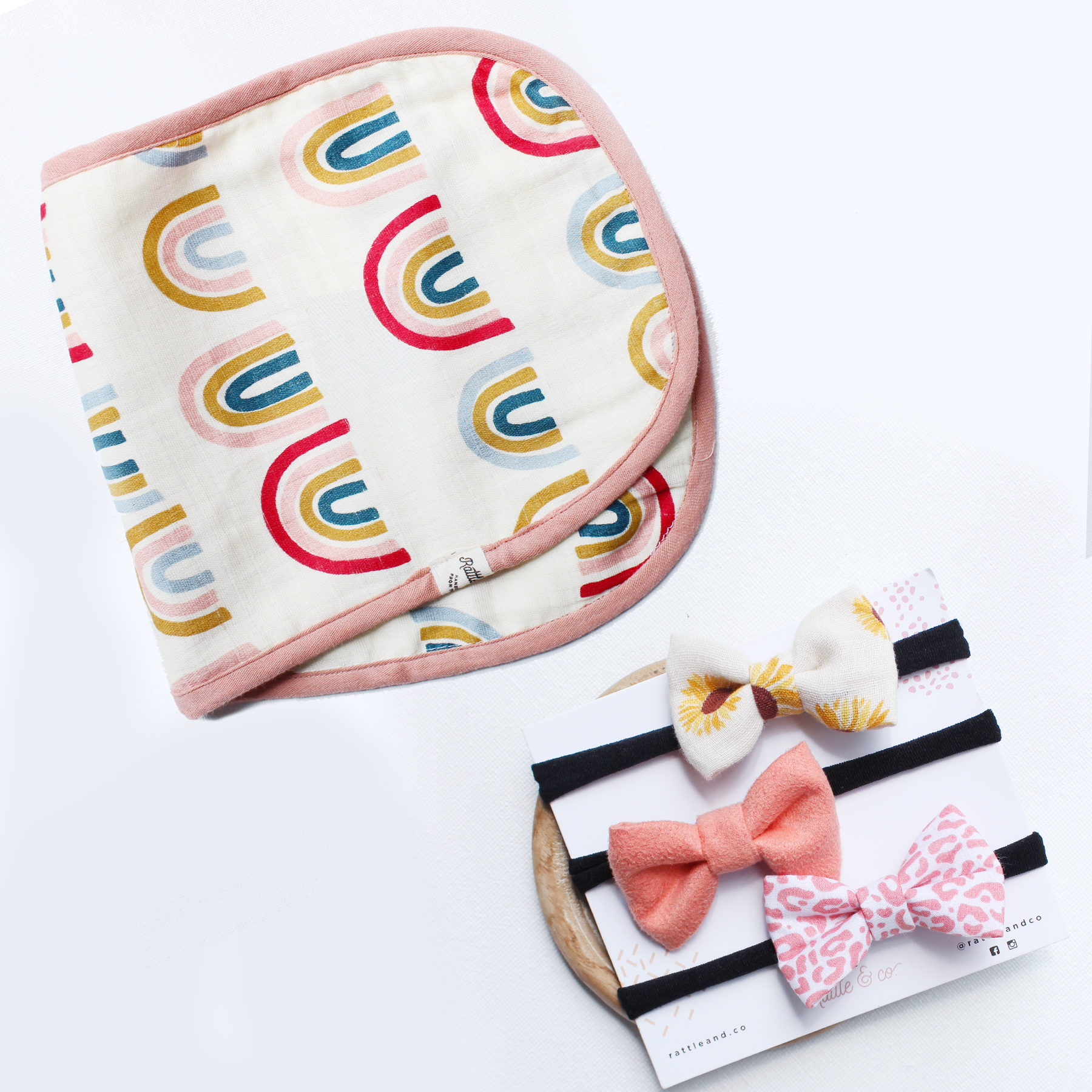 Hello, I'm New Here - New Born Girl Gift Box