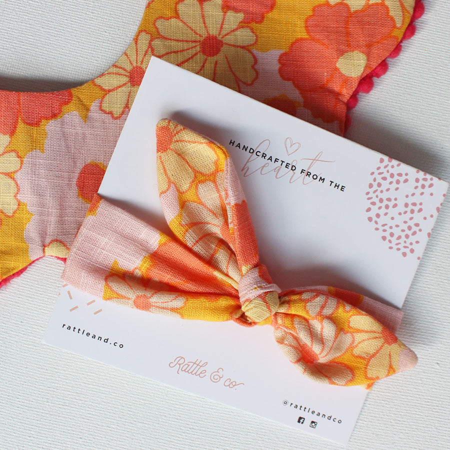 Be Mine Bib + Bow Set