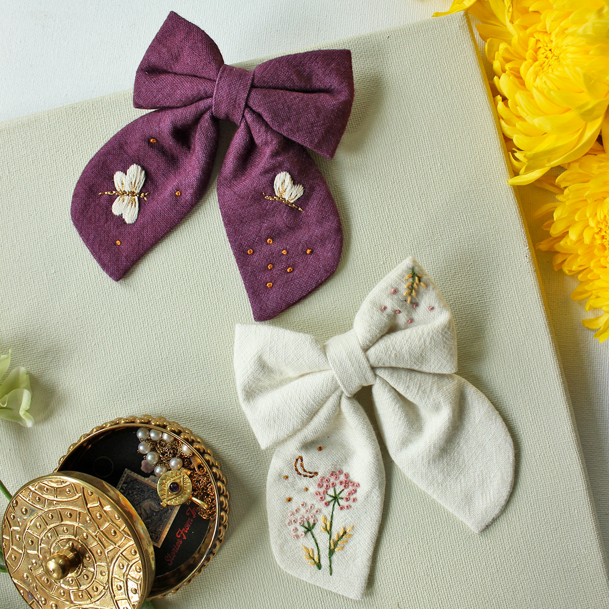 Dragonfly In The Sky - Set Of 2 Embroidered Bows