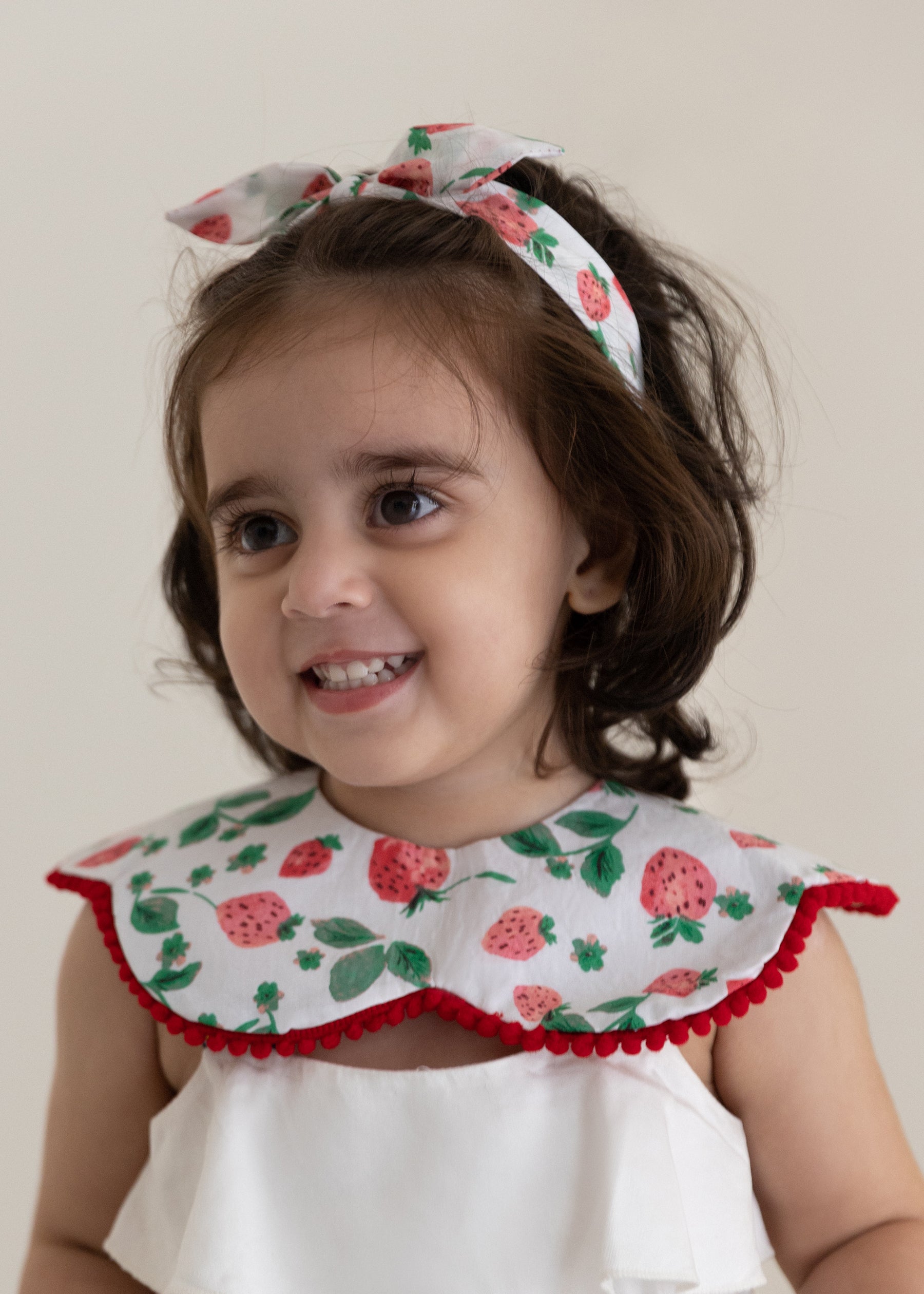 Berry Best Bib + Bow Set